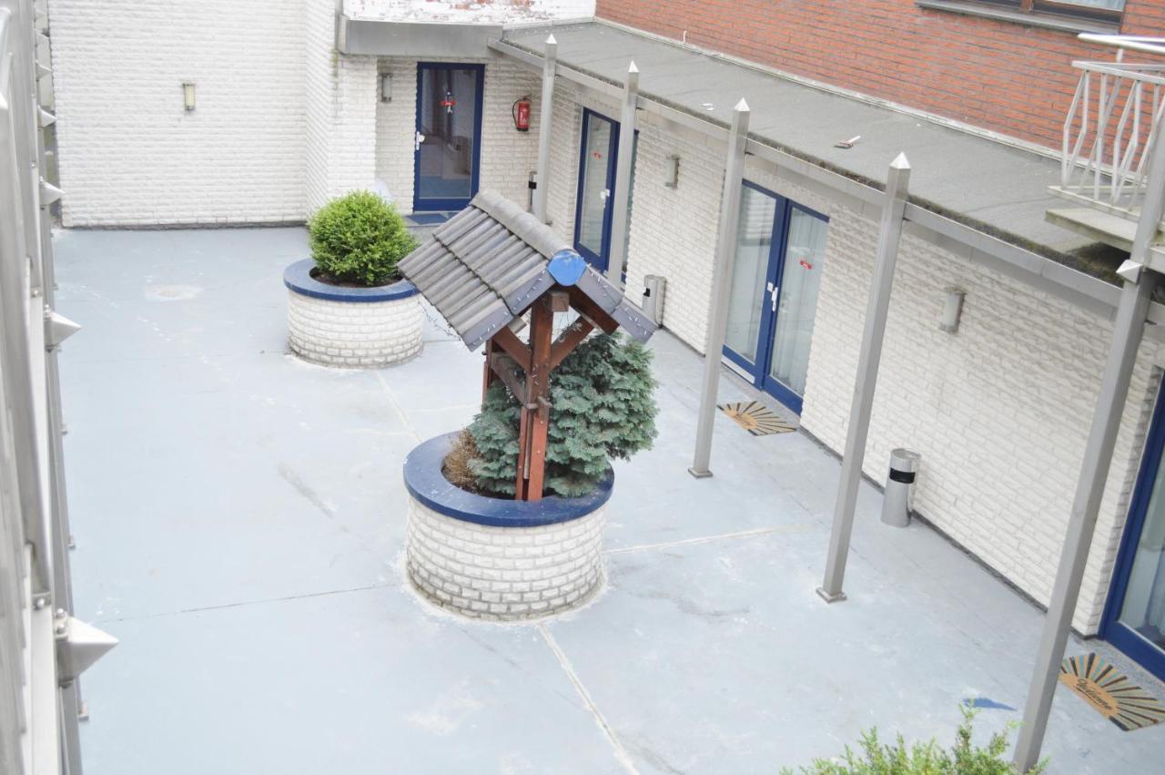 Hotel B8 Voerde Exterior photo